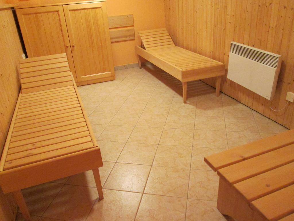 Hotel Union Черни Дул Екстериор снимка