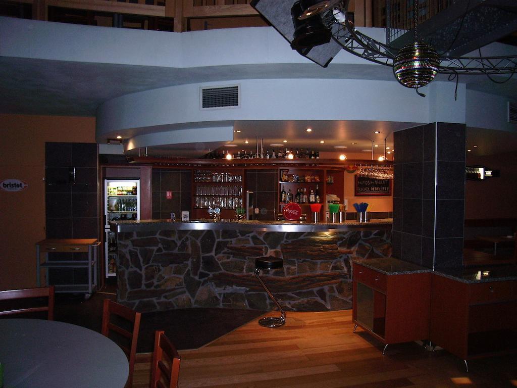 Hotel Union Черни Дул Екстериор снимка